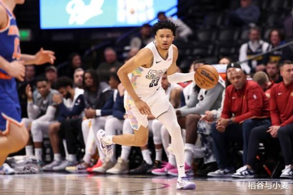 Pelicans đã ký hợp đồng với cựu ngôi sao backcourt của Nuggets với hợp đồng hai chiều. Anh ấy là tân binh tốt nhất trong Liên đoàn Phát triển?