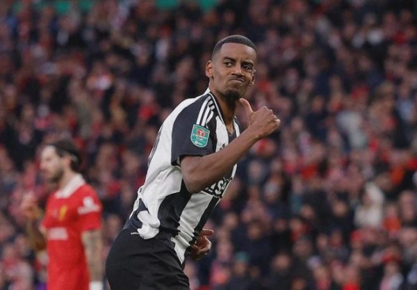Newcastle có xu hướng thay thế Isaac bằng ekitic và các giám