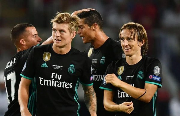 Real Madrid đang tìm kiếm một sự thay thế cho Cross và nhắm 